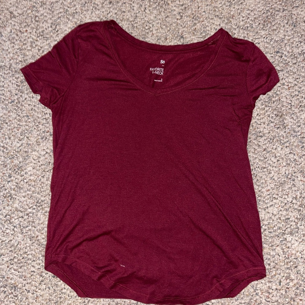SO Favorite V Neck maroon T shirt. Great condition.